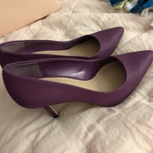 BCBGeneration Purple Heels